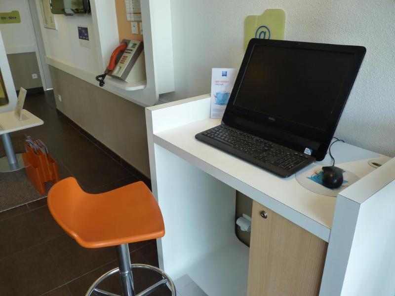 Ibis Budget Roanne Hôtel Exterior foto
